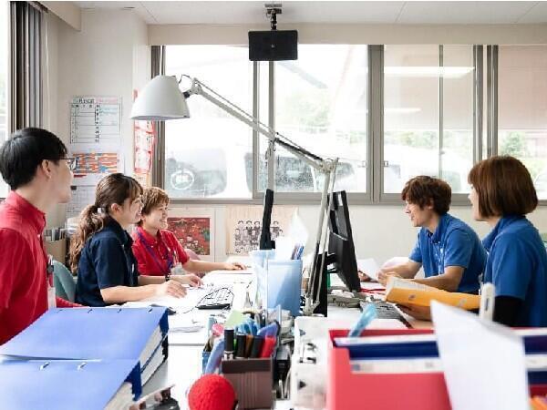 介護老人保健施設 都筑シニアセンター（パート）の看護師求人メイン写真2