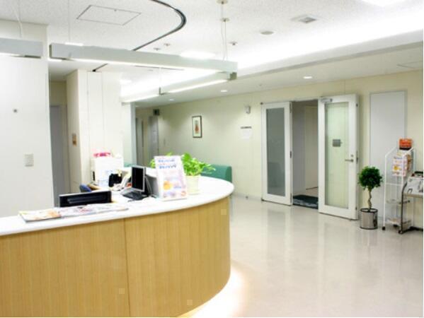 大阪治験病院（清掃スタッフ / パート）の清掃員求人メイン写真1