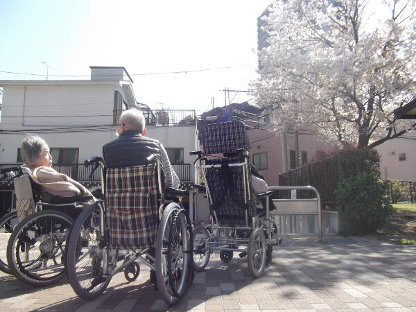 介護老人保健施設 キーストーン（支援相談員/常勤）の社会福祉士求人メイン写真2