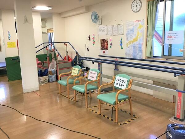 青木医院 通所リハビリセンター（パート）の介護職求人メイン写真5