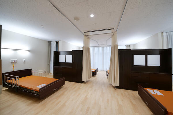 介護老人保健施設 サンセール武蔵野（夜勤専従/パート）の介護職求人メイン写真2