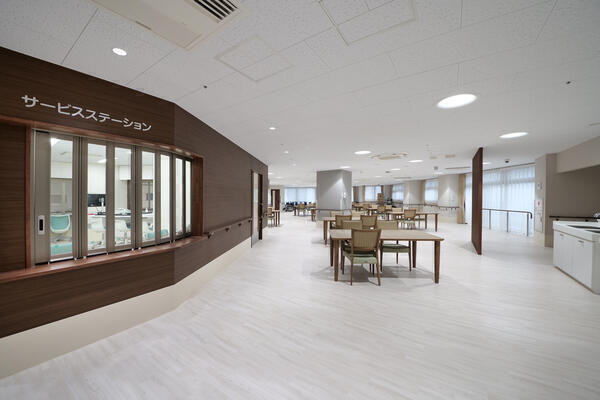 介護老人保健施設 サンセール武蔵野（夜勤専従/パート）の介護職求人メイン写真3