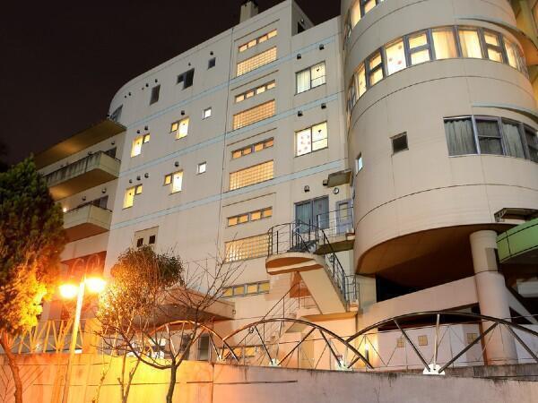 老人保健施設 えびな（常勤）の介護福祉士求人メイン写真2