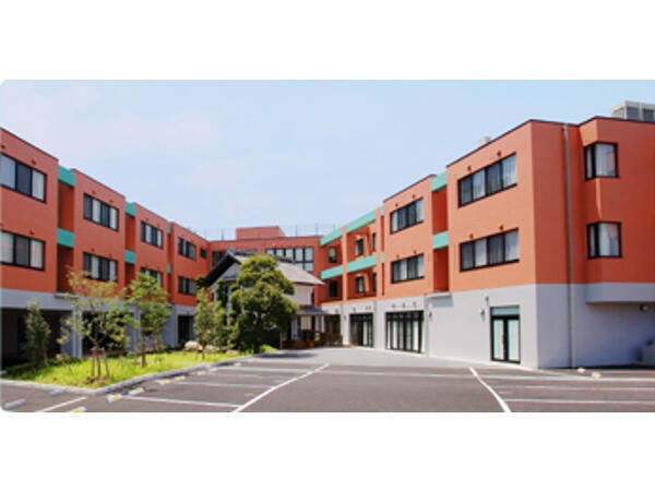 介護老人保健施設 アクアピア新百合（常勤）の理学療法士求人の写真