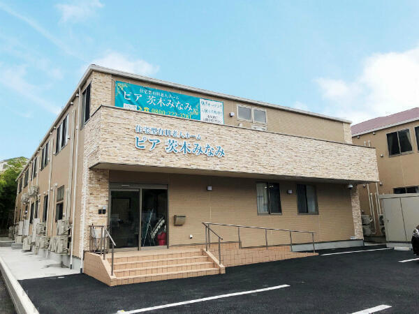 住宅型有料老人ホーム ピア茨木みなみ（常勤）の介護福祉士求人の写真