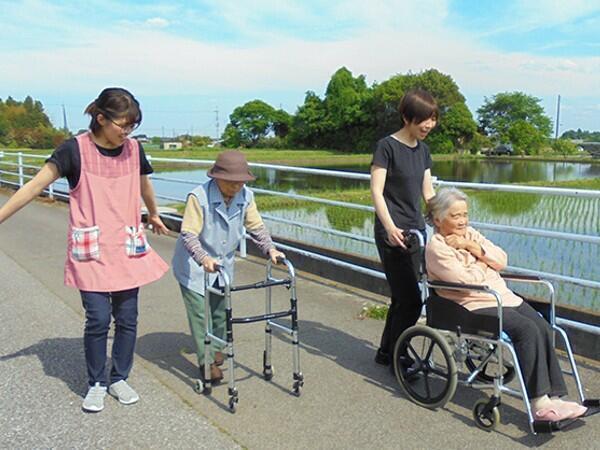 特別養護老人ホーム ふくろうの杜（常勤）の介護福祉士求人メイン写真2