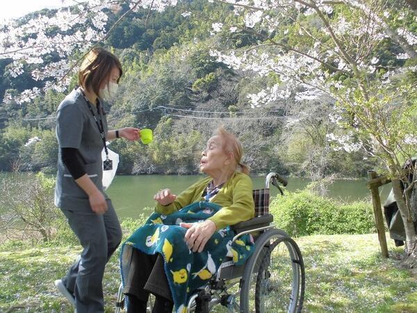 介護付有料老人ホーム たいしんかていな永満寺（常勤）の介護福祉士求人メイン写真2