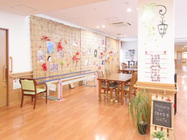 特別養護老人ホーム こうのすタンポポ翔裕園（常勤）の介護福祉士求人メイン写真5