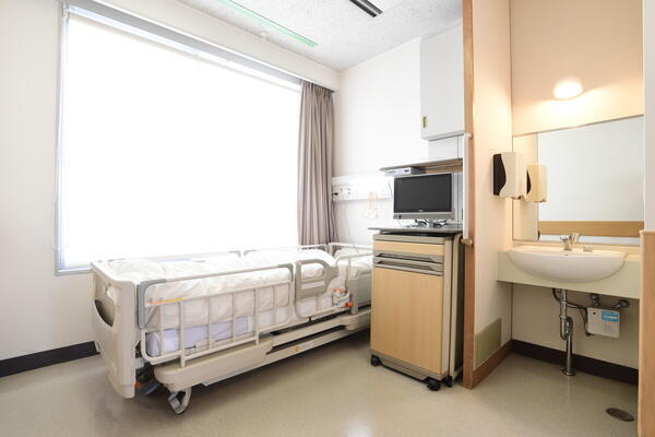 タムス市川リハビリテーション病院（常勤）の看護師求人メイン写真5