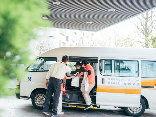 特別養護老人ホーム グレイスホーム(常勤)の介護福祉士求人サブ写真1