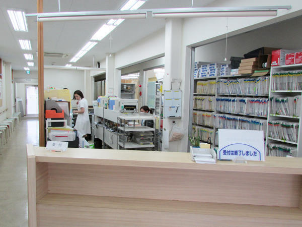 花園整形外科内科（常勤）の柔道整復師求人の写真