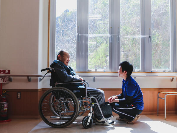 特別養護老人ホーム グレイスホーム（常勤）の介護職求人メイン写真3