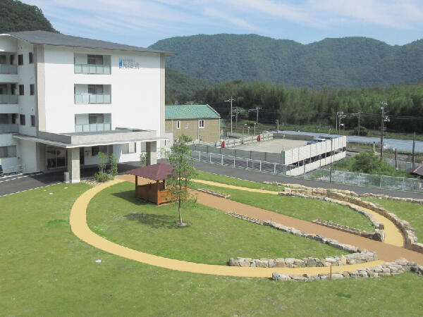 介護老人福祉施設 光憂館（常勤）の介護福祉士求人の写真