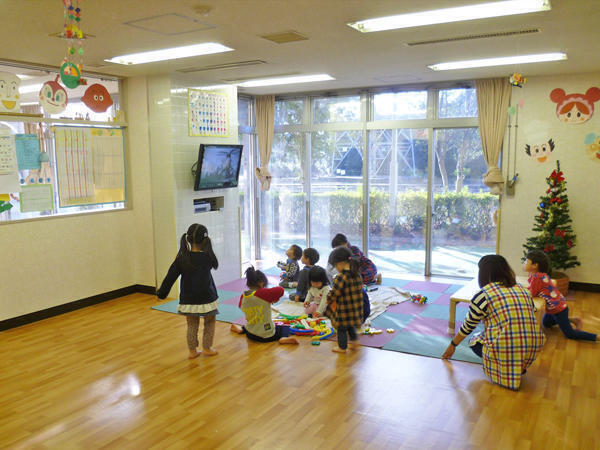 新八街総合病院(パート)の保育士求人サブ写真1