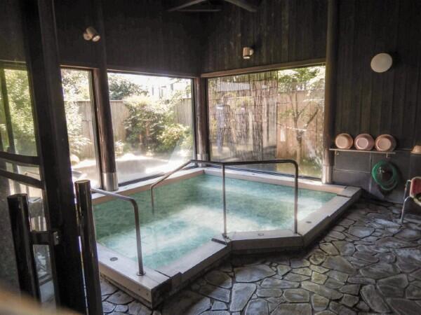 社会福祉法人長寿の森　かじお温泉翔裕園の介護職求人メイン写真2