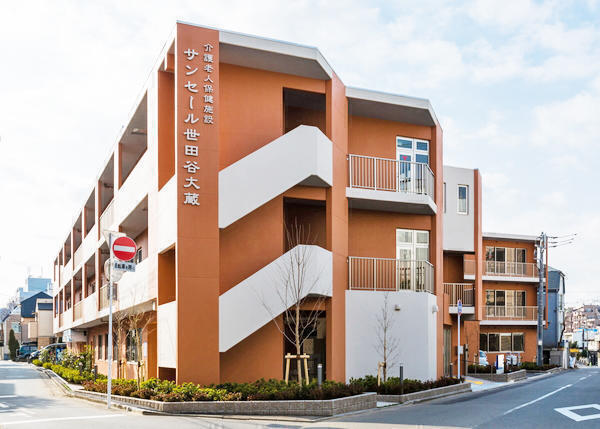 介護老人保健施設サンセール世田谷大蔵（正職員）の介護職求人の写真