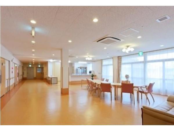 特別養護老人ホーム かるが（パート）の介護職求人メイン写真4