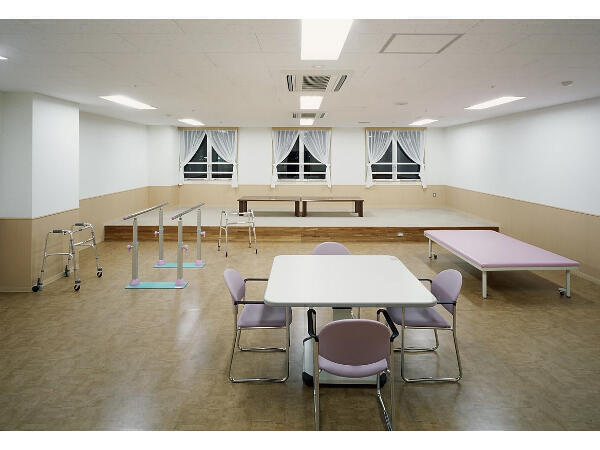 春日部セントノア病院（常勤）の介護職求人メイン写真2