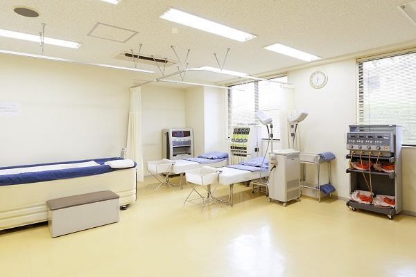 成城外科整形外科（リハビリ助手 / パート）のその他求人メイン写真3