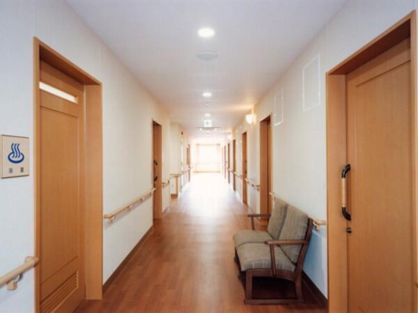 介護付き有料老人ホーム ベルデ星が丘（常勤）の介護職求人メイン写真4