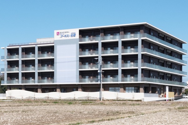 特別養護老人ホームオーネスト杜若（常勤）の介護福祉士求人の写真