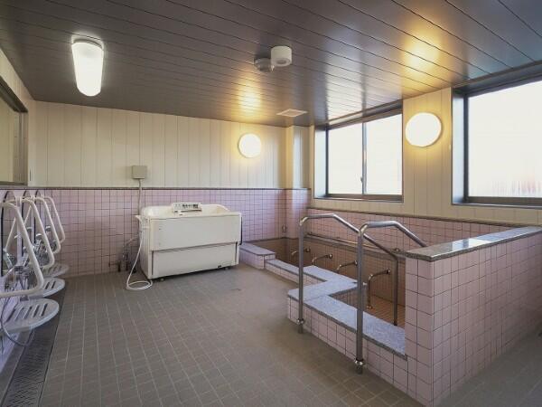 障害者支援施設 やまばと（常勤）の支援員求人メイン写真4