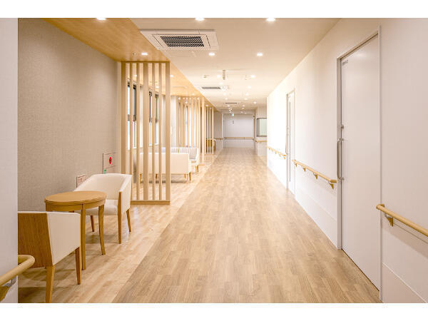 介護老人福祉施設 ケアホーム住吉（パート）の介護職求人メイン写真2