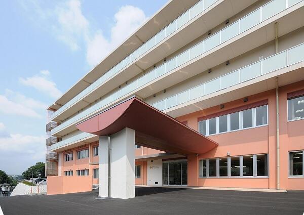 鶴川記念病院（常勤）の看護師求人の写真