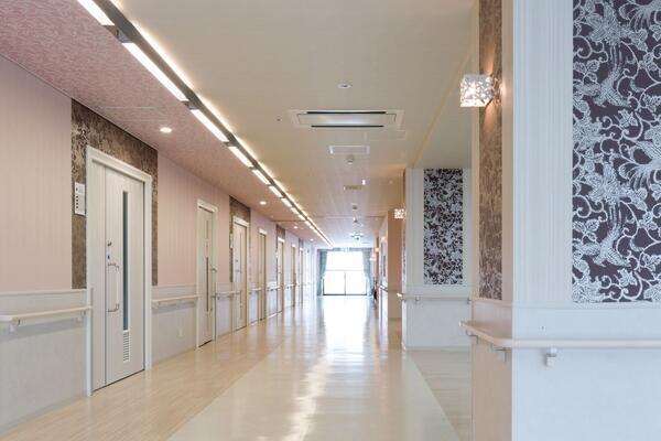 介護老人保健施設 葵の園・美浜（常勤）の介護福祉士求人メイン写真3