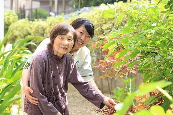 品川区立上大崎特別養護老人ホーム（常勤）の介護職求人メイン写真2