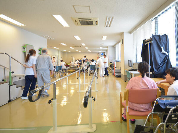 医療法人穂翔会　村田病院（常勤）の介護職求人メイン写真3