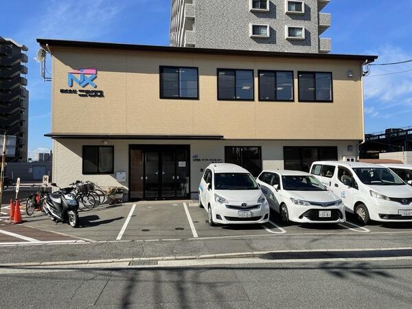 ニックスデイサービスセンター府中浜田（パート）の介護職求人の写真