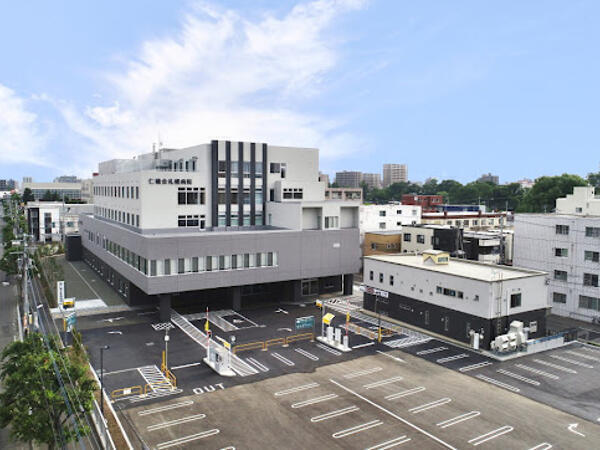 仁楡会札幌病院（外来/常勤）の看護師求人メイン写真1