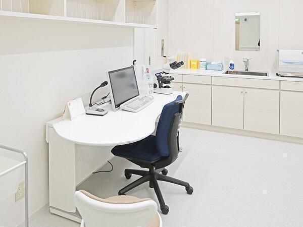 三番町SAORI皮膚科（常勤）の医療事務求人メイン写真3