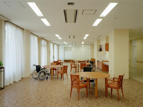 グループホーム プラチナ・ヴィラ青葉台（常勤）の介護福祉士求人メイン写真2