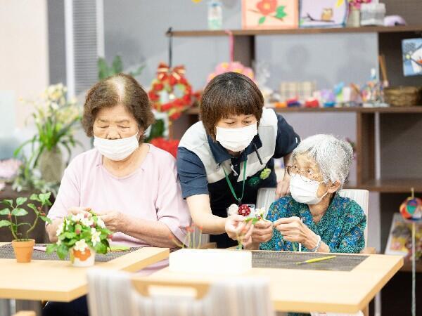 介護付有料老人ホーム ケアレジデンス東京アネックス（常勤）の介護職求人メイン写真1