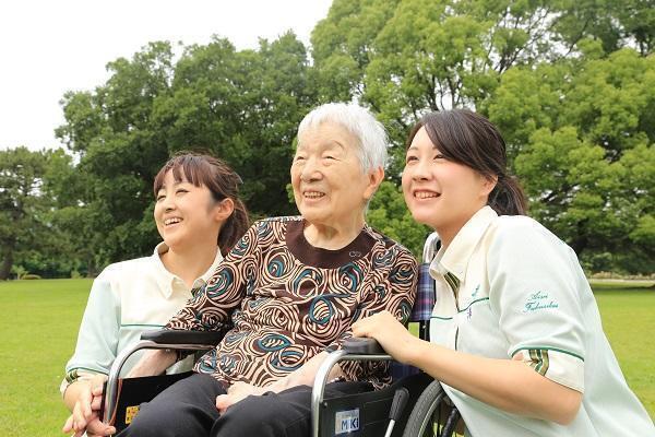 特別養護老人ホーム愛生苑（常勤）の介護職求人メイン写真2