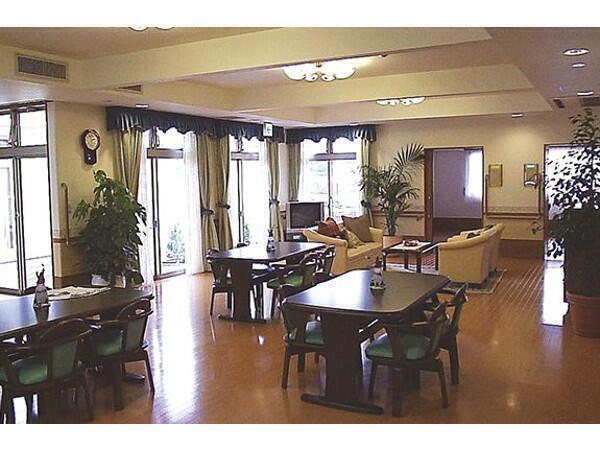 ふなばし翔裕館（デイサービス/常勤）の介護職求人メイン写真2