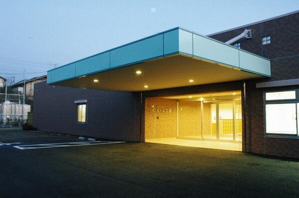 介護老人保健施設 千の星・よこはま（常勤）の介護福祉士求人メイン写真2