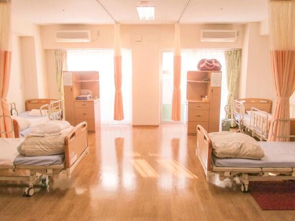 介護老人保健施設 デンマークイン新宿（常勤）の介護福祉士求人メイン写真2