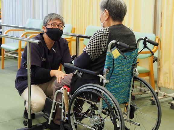 リハビリデイサービス 大きな手 住之江（パート）の介護職求人メイン写真2