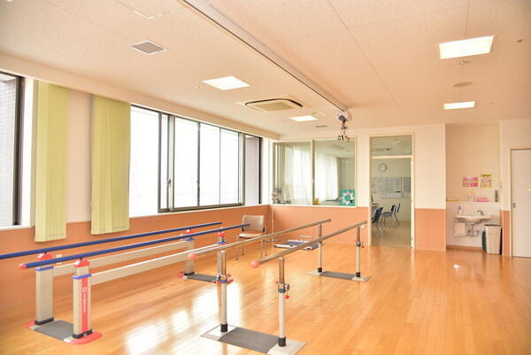 尾張温泉かにえ病院（パート）の介護福祉士求人メイン写真2