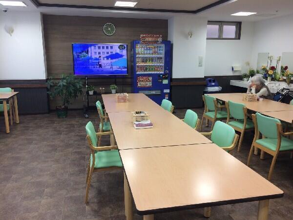 住宅型有料老人ホーム すたいる八王子（契約社員/常勤）の介護福祉士求人メイン写真2