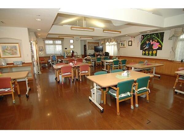 ふなばし翔裕館（常勤）の介護職求人メイン写真3