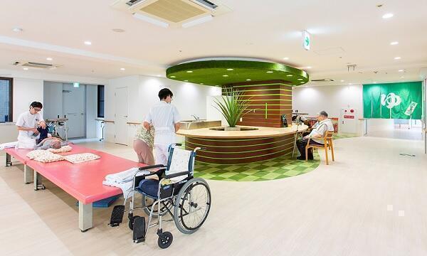 介護老人保健施設 西千石(入所/常勤)の介護福祉士求人の写真