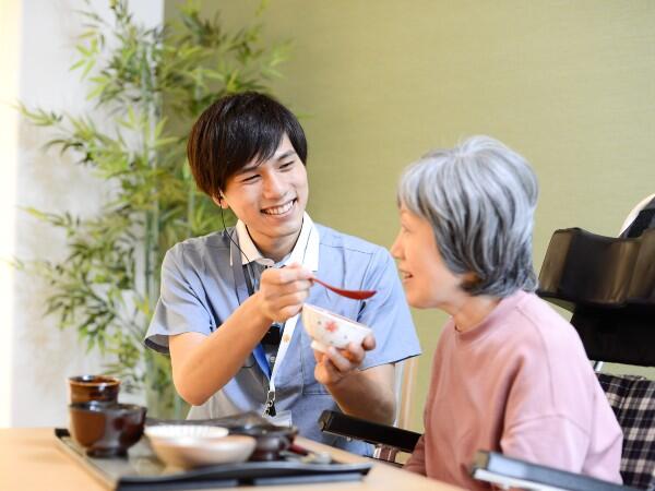介護付有料老人ホーム はなことば妙高（パート）の介護職求人メイン写真2