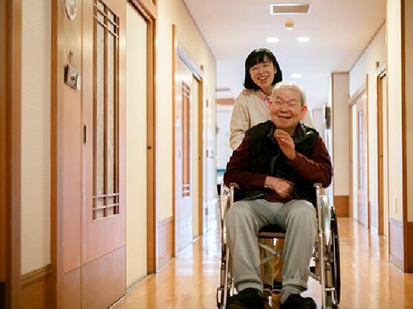 特別養護老人ホーム ひらかた聖徳園（常勤）の介護福祉士求人メイン写真3