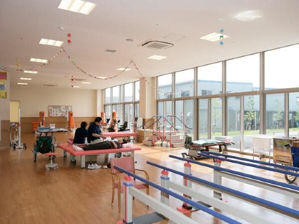 介護老人保健施設 悠久（パート）の介護福祉士求人メイン写真3