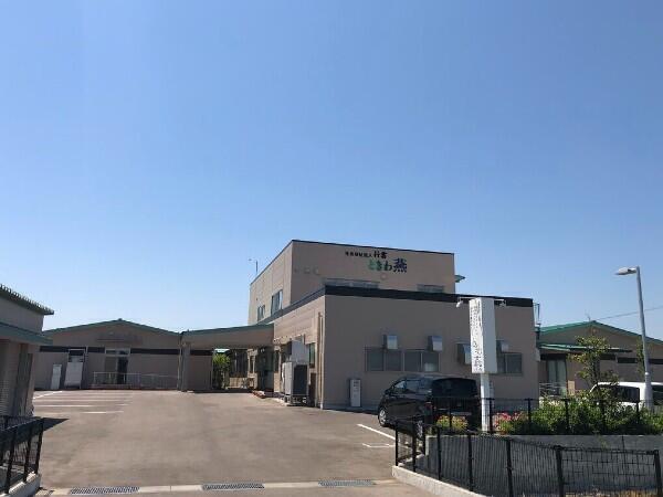 特別養護老人ホームときわ燕（常勤）の介護職求人の写真