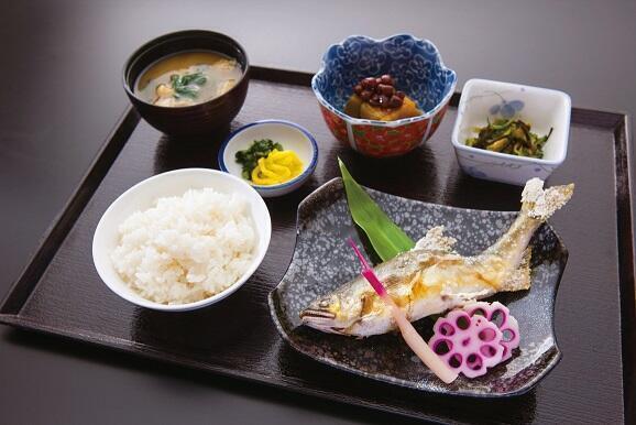 介護付有料老人ホーム レインボーハイツ（パート）の調理師/調理員求人メイン写真4